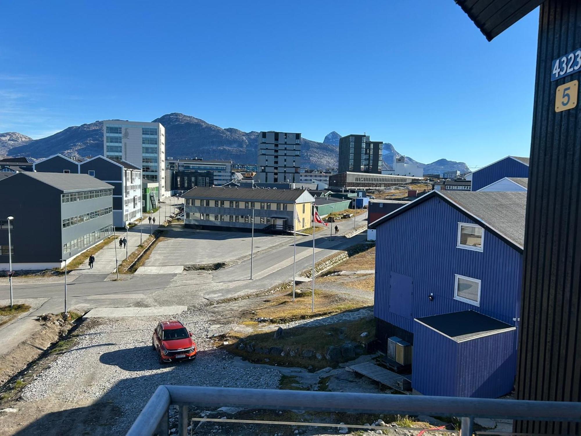 Kulukis Downtown Apartments Nuuk Exterior foto